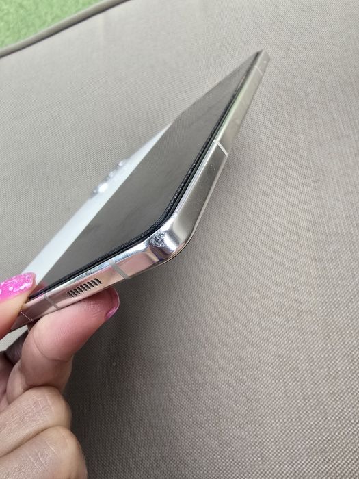 Samsung Fold 5 1TB