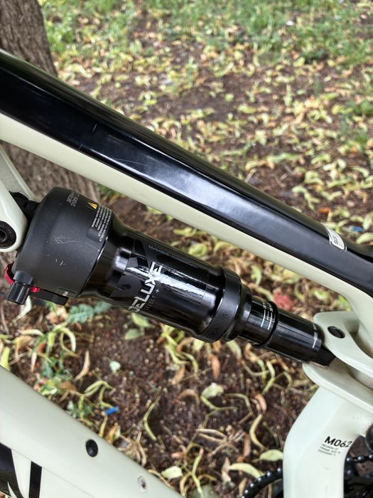 Canyon Neuron CF full suspencion carbon XL