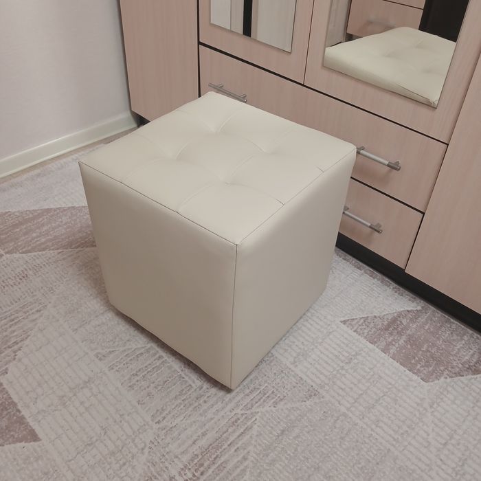 Пуфики всего по 10000