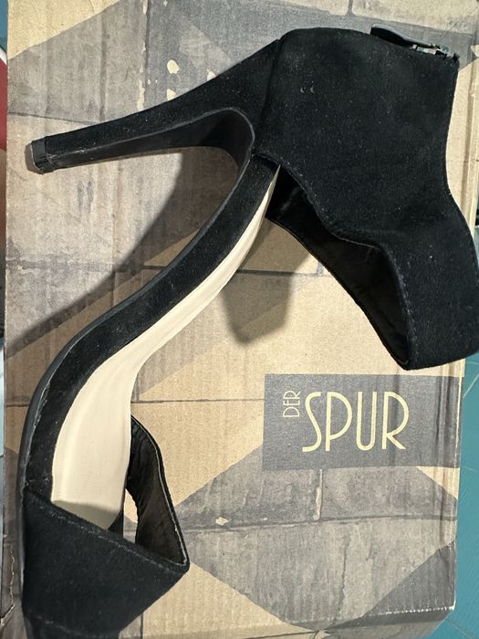 женский Туфли б/у 39 размер