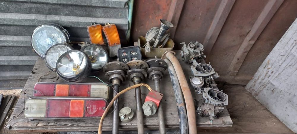 Продам запчасти москвич