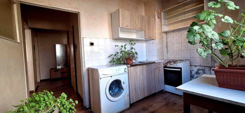 Продава 2-стаен, гр. Перник