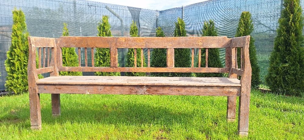 Canapea din lemn masiv, 100 ani...