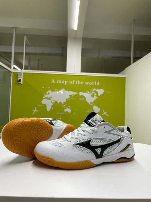 Кроссовки кроссы