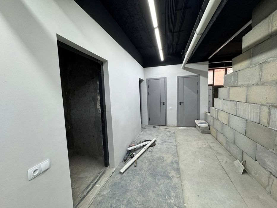 Аренда Под Биллиард или Офис помещения на Яшнабад район 175 кв