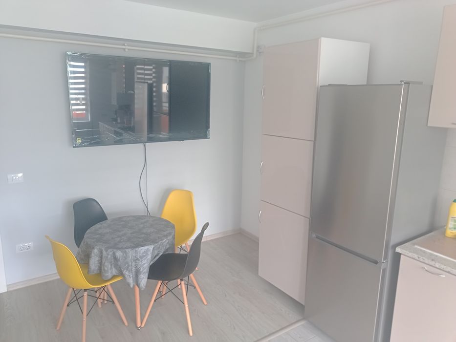 Studio de închiriat