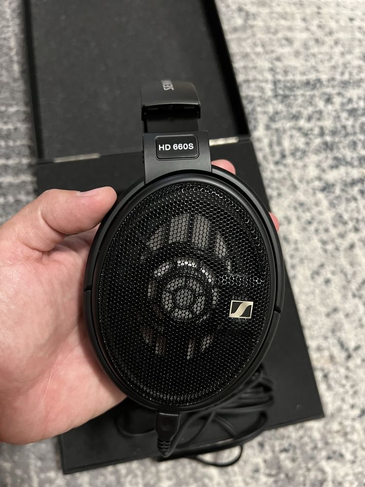 Sennheiser 660s amp hotsell