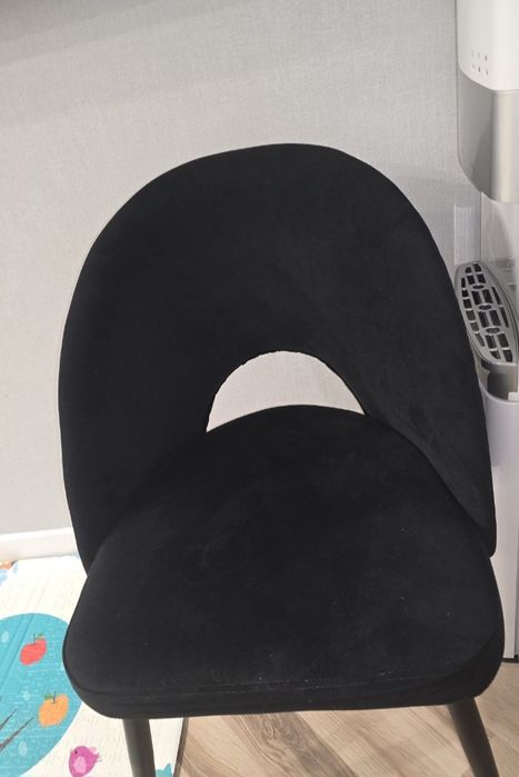 Продаётся  стул.