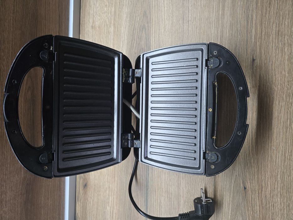 Сандвич тостер Gorenje SM703BK