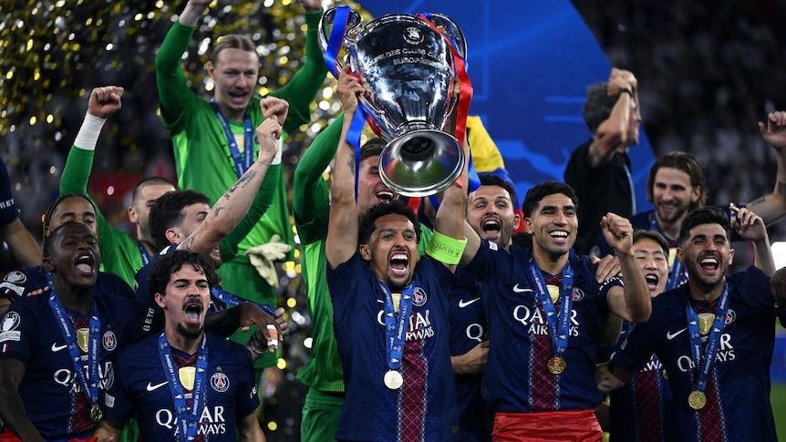 Екип PSG размер М и L