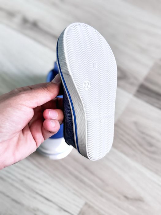 Детски обувки/маратонки/кецове