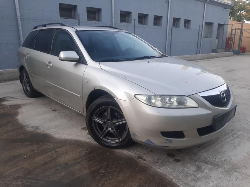 Mazda 626 2i   комби