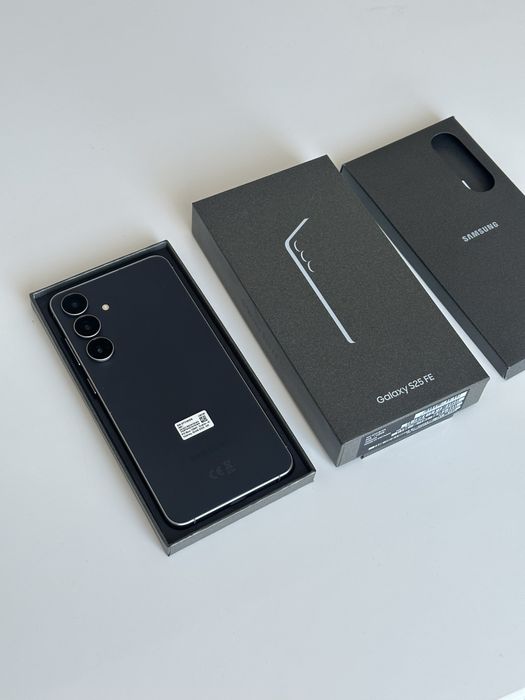 Samsung S25 FE 128 gb ca nou liber de retea