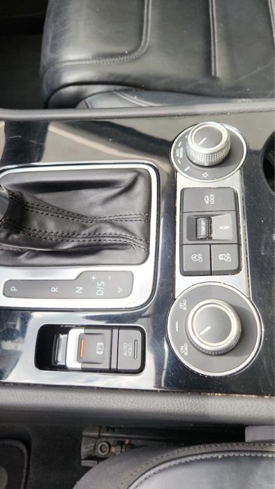 VW TOUAREG 2016 motor defect