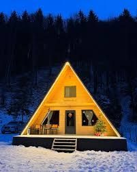 Vând cabane stil-aframe