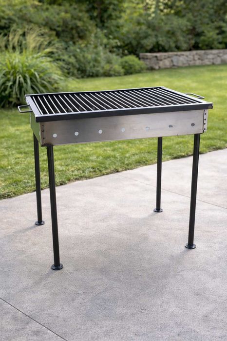 Gratar metalic robust 400x600mm tabla 3mm cu picioare detasabile