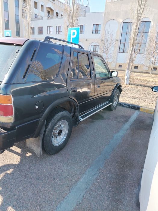 Опель Фронтера А 1994 года!