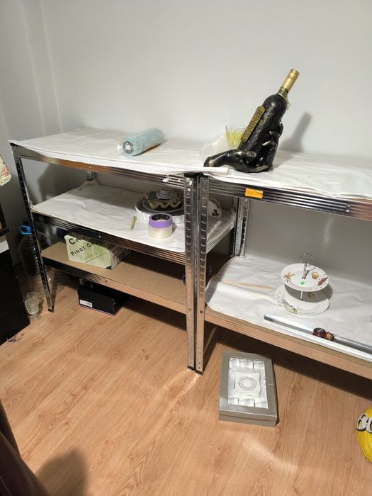 Метални етажерки