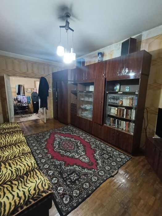 3/1/5. Сергели 2. Квартира 78 м² (подвал, огород). Метро - 500 м.