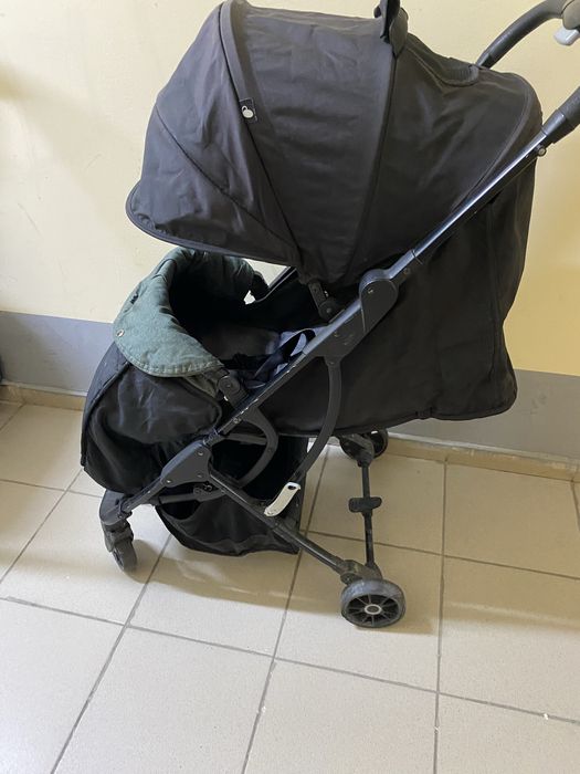 Продам коляску прогулочную, летняя