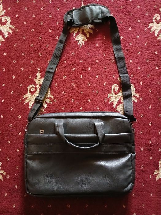 Продаётся! Сумка для ноутбука. 34×42