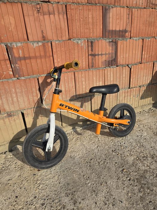 Vand Bicicleta echilibru fără pedale si bonus leaghan copii calut