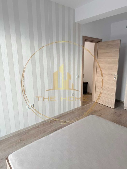 Дава се под наем Тристаен апартамент в Варна, Цветен квартал - 150 кв.м за 720 € - Снимка #8