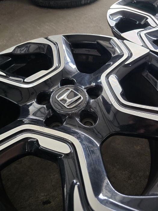 Джанти 18 / 5х114,3 - Honda CRV и др. 5x114,3