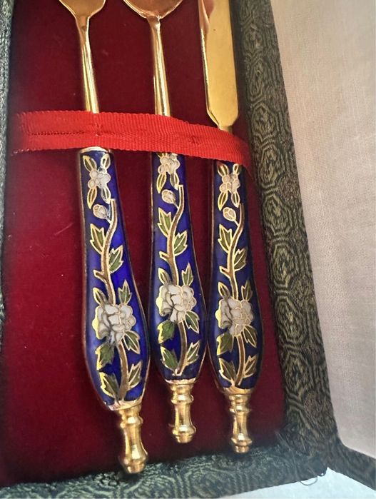 Tacamuri cloisonne