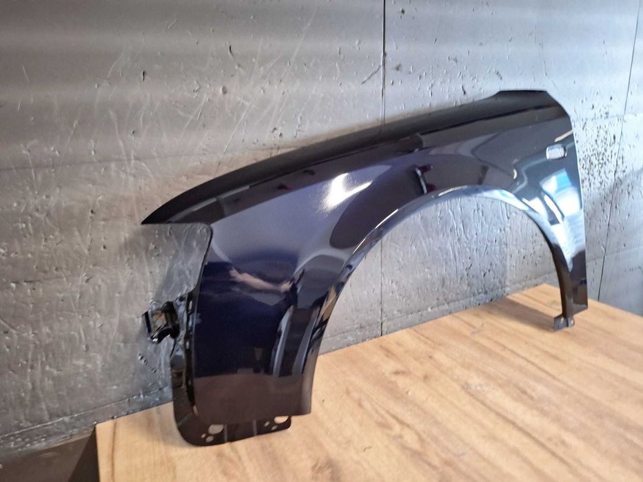 Aripa Fata Stanga Audi A4 B6 An 2000-2004 (LZ5L (Albastru))