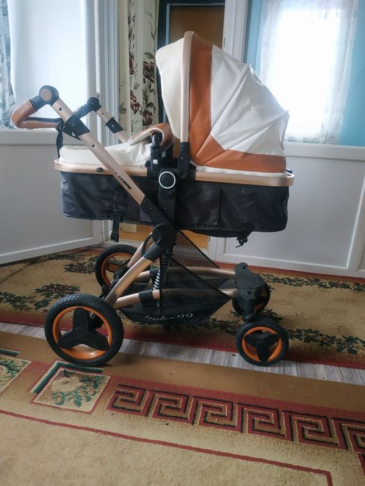 Коляска Belecoo с автолюлькой