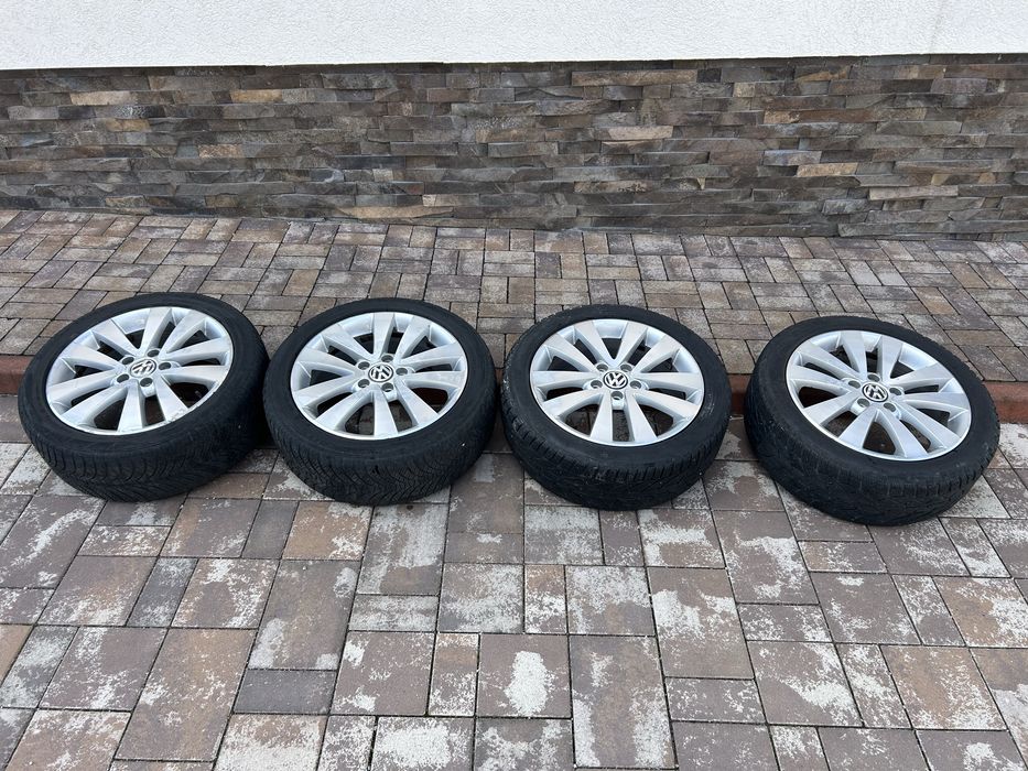 Jante R17 Volkswagen Passat, Golf, Touran, Caddy cu cauciucuri de iarna