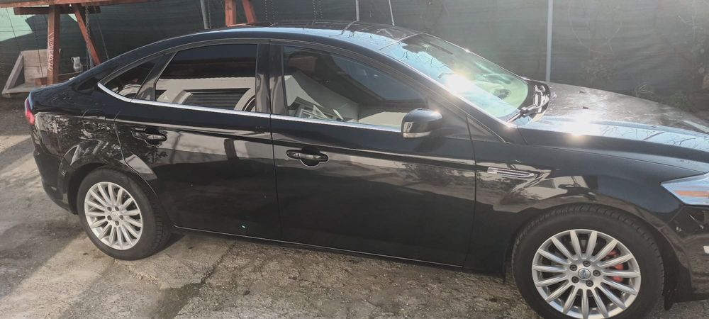Vând Ford Mondeo 2.0