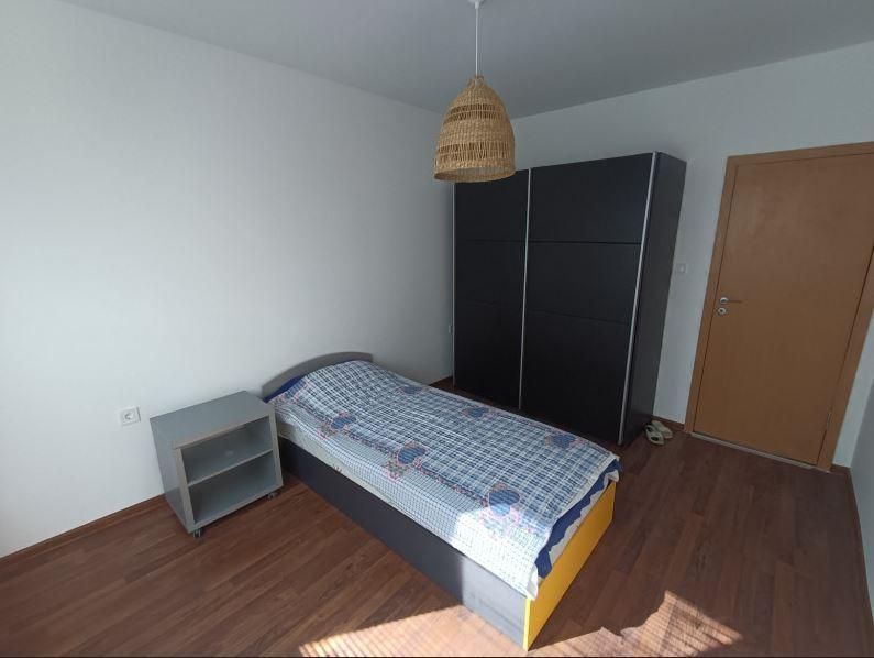 Дава се под наем Тристаен апартамент в Варна, Колхозен пазар - 90 кв.м за 500 € - Снимка #5