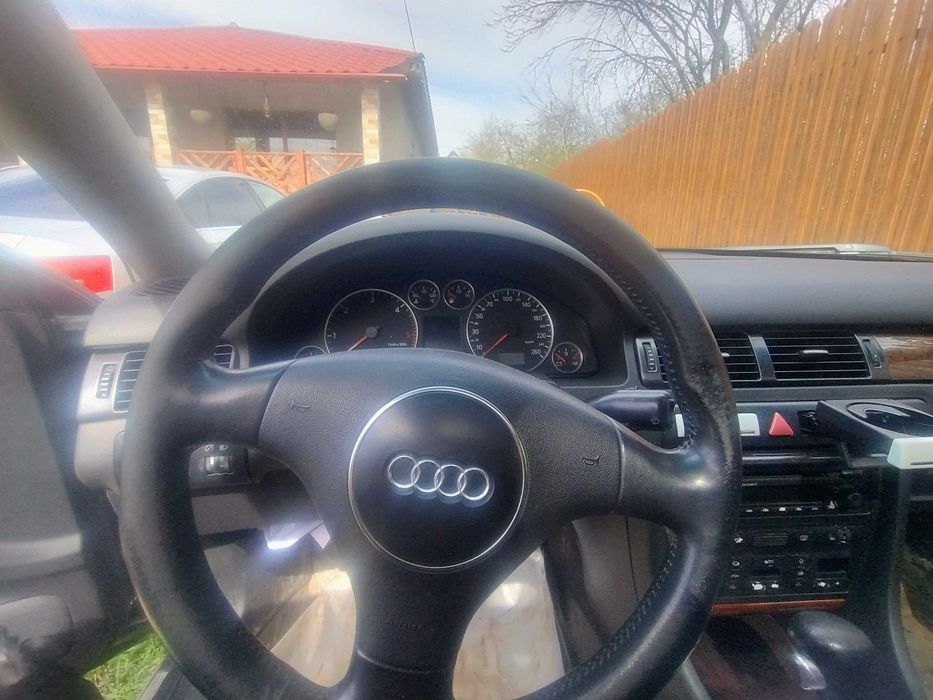 De vânzare Audi A6 C5 automat motor 2.5 diesel,mașina funcționează, nu are asigurare și itp atenție mașina nu este pentru pretențioși!