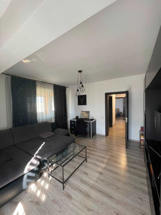 Apartament 2 camere complet utilat si mobilat (loc de parcare inclus)