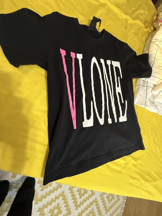 VLONE блузи – размер M – нови