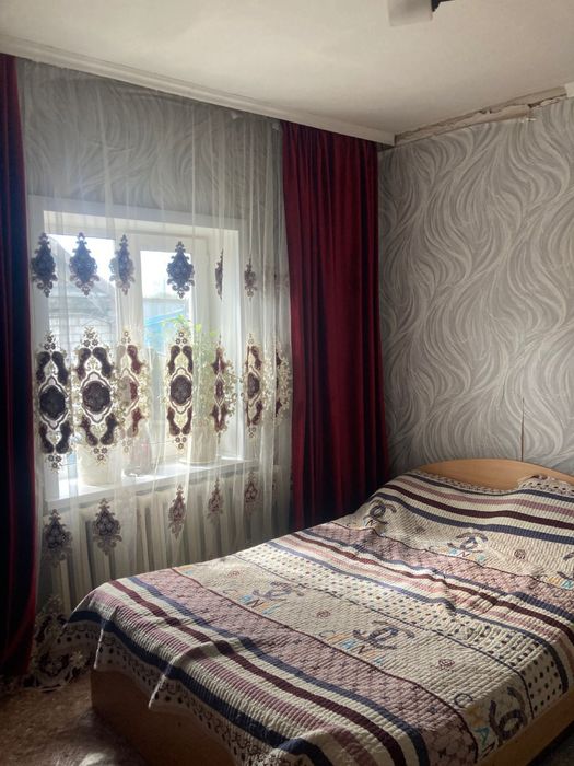 Продам дом на Бобровке 3 дачи