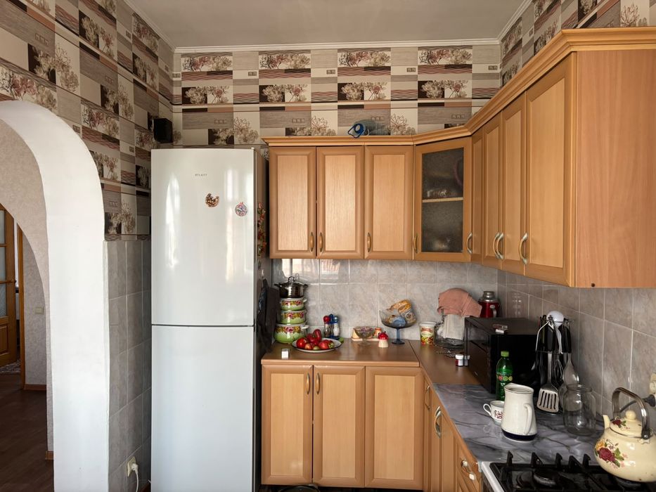 Продам дом 2 яруса 10 соток