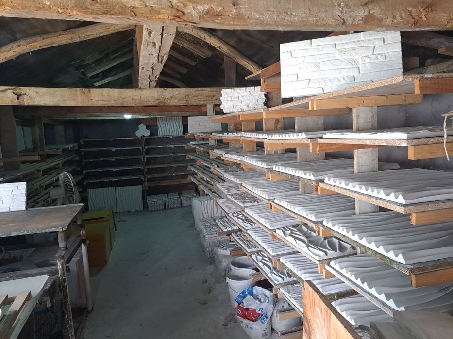 Продавам разработен бизнес за Циментови и Гипсови Пана,камъни!