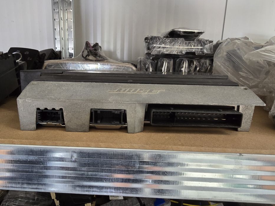 Усилвател за Аudi Q7  BOSE  4L0 035 223 D