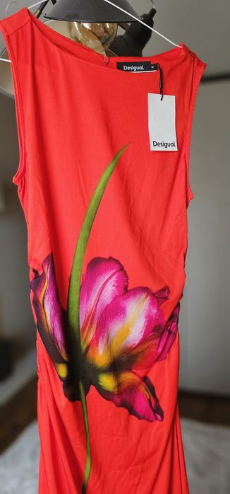 Нова рокля Desigual