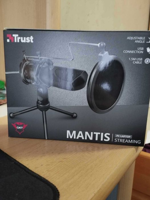 Микрофон Trust GXT 232 Mantis
