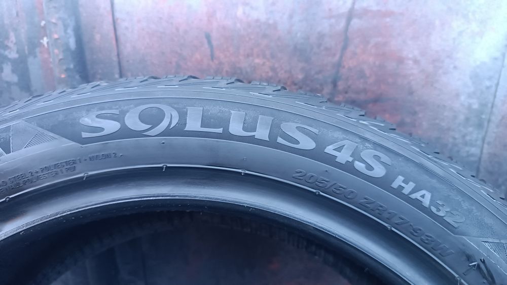 205/50/17 Kumho .