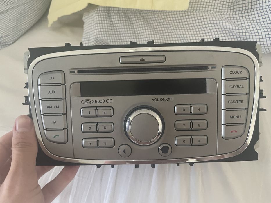 Radio CD 6000 Ford Focus MK2 (2005-2009) + Rama originală