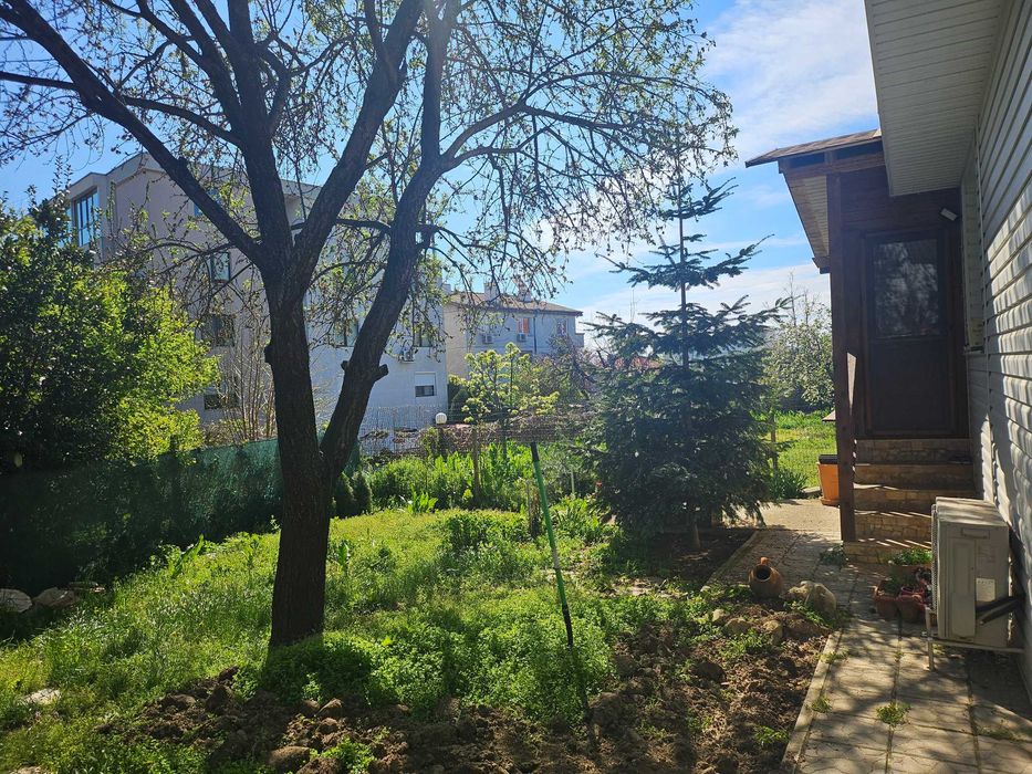 Продава се Къща в Варна, Галата - 151 кв.м за 2053 €/кв.м - Снимка #3