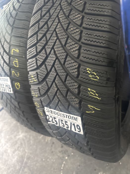 235/55/19 Bridgestone