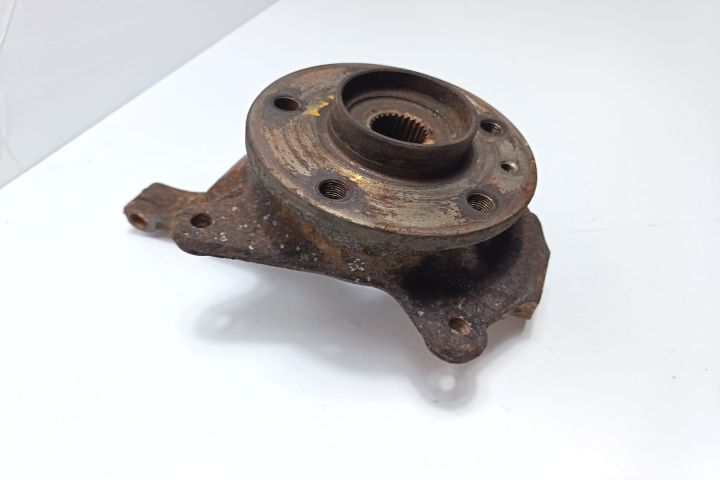 Fuzeta stanga fata Renault Trafic a 2-a generatie (facelift) seria