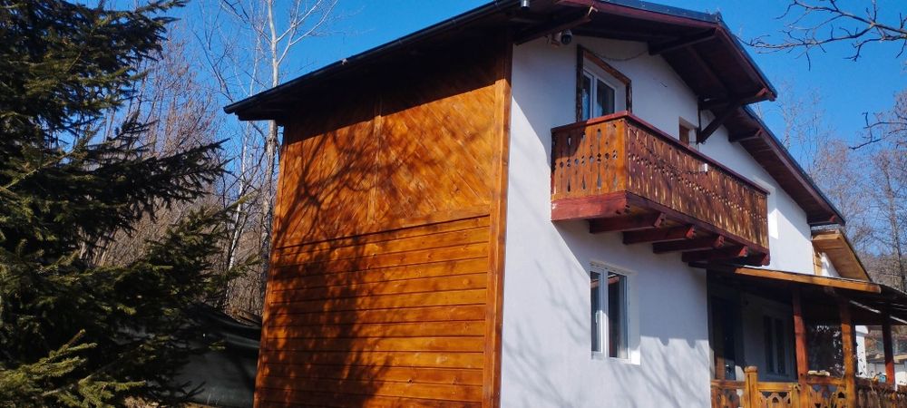 Vând casă și teren Breaza