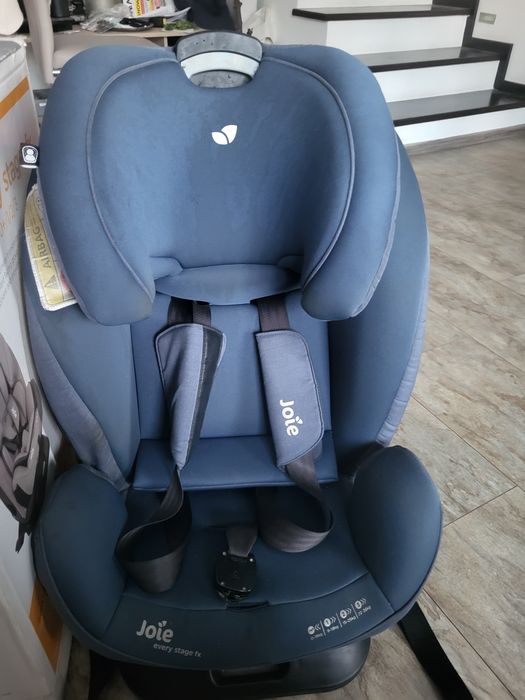 Scaun auto Joie pentru copii